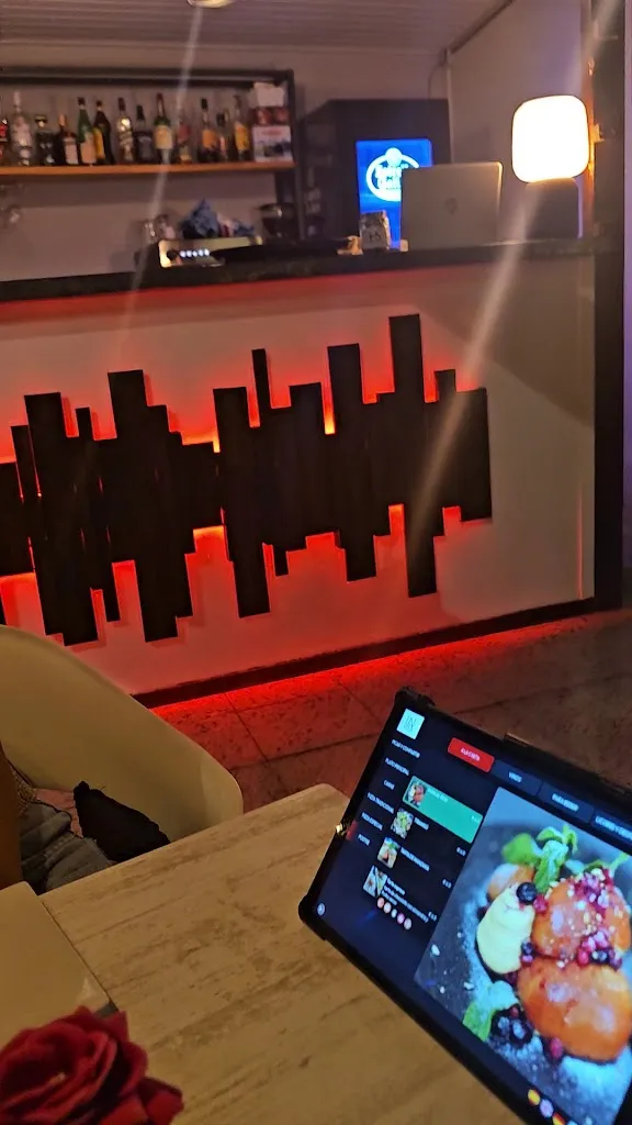 INSÓLITO BISTRÓ PLAYA DEL INGLÉS Italian restaurant & Pizza_Maspalomas_slider_image_2