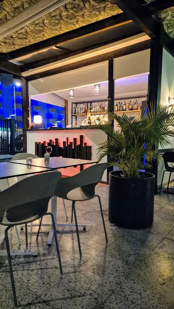 INSÓLITO BISTRÓ PLAYA DEL INGLÉS Italian restaurant & Pizza_Maspalomas_slider_image_3