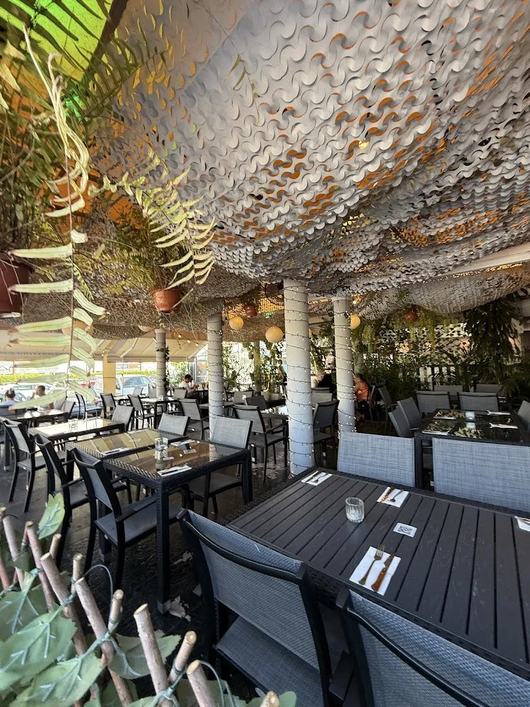 West End Restaurant - Burguers and Steakhouse in Maspalomas_Maspalomas_slider_image_3