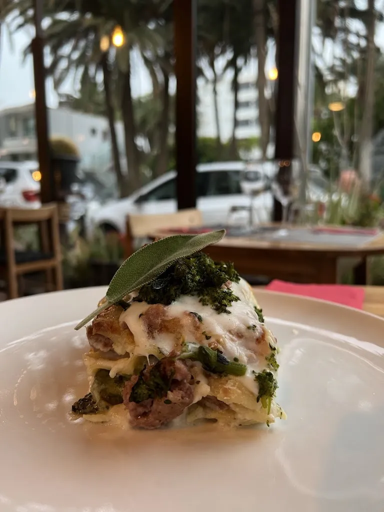 Yiming Yang_Time Maspalomas_Maspalomas_review