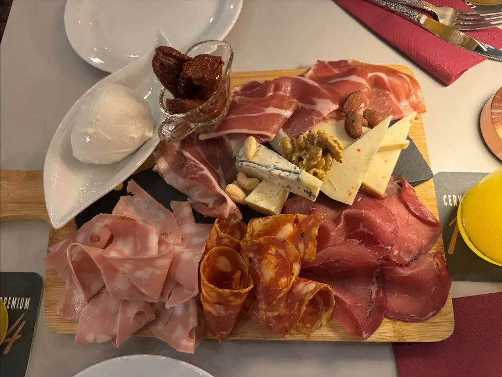 Menu_OLTRE Cucina Mediterranea_Maspalomas_immagine_6