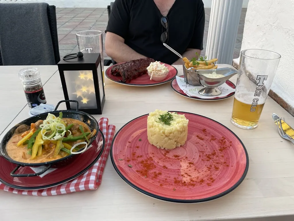 Rafael Campos_Copenhagen by Hannibal_Playa del Ingles_review