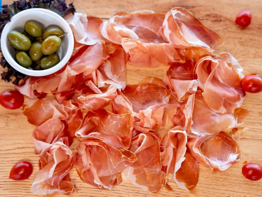 Gorro Blanco_Playa del Ingles_slider_image_3