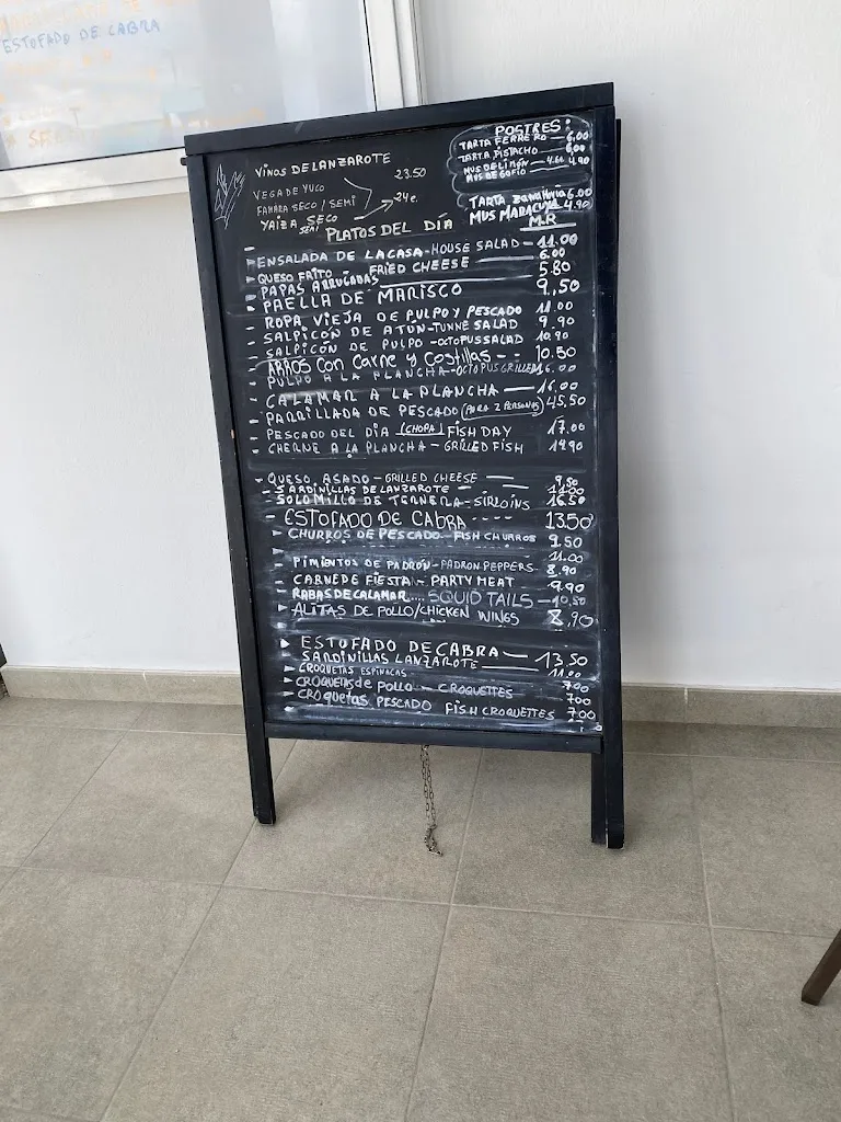 Menu_Restaurante Ctro. Socio Cultural El Marinero_Punta de Mujeres_image_2