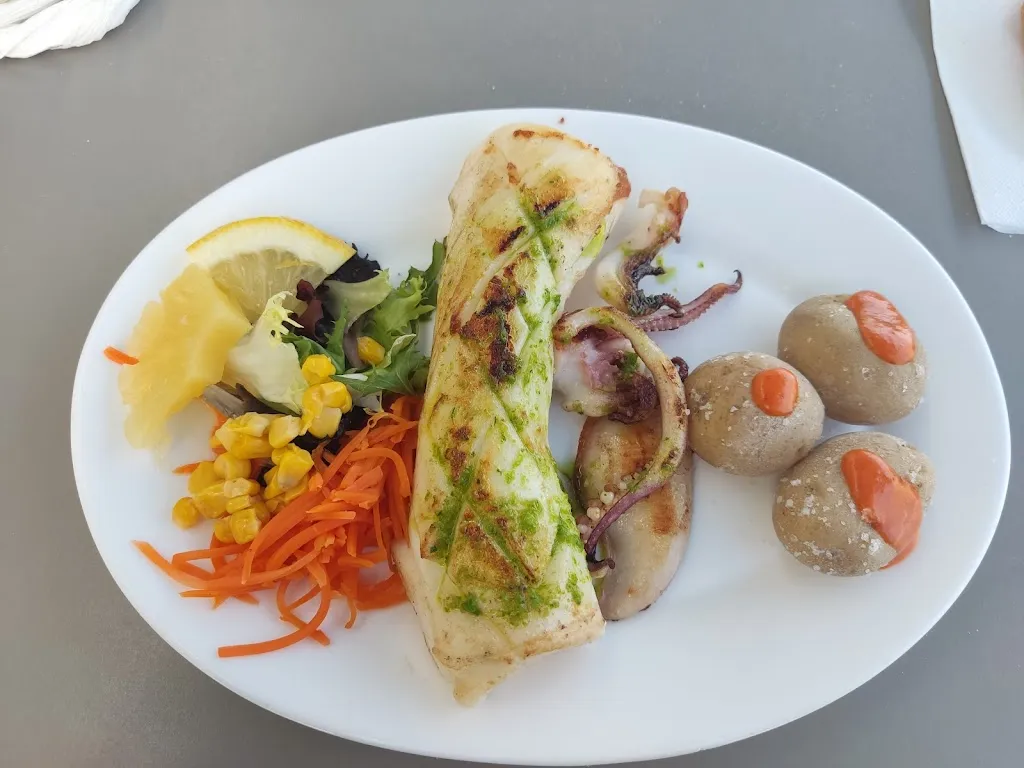 Menu_Restaurante Ctro. Socio Cultural El Marinero_Punta de Mujeres_image_8