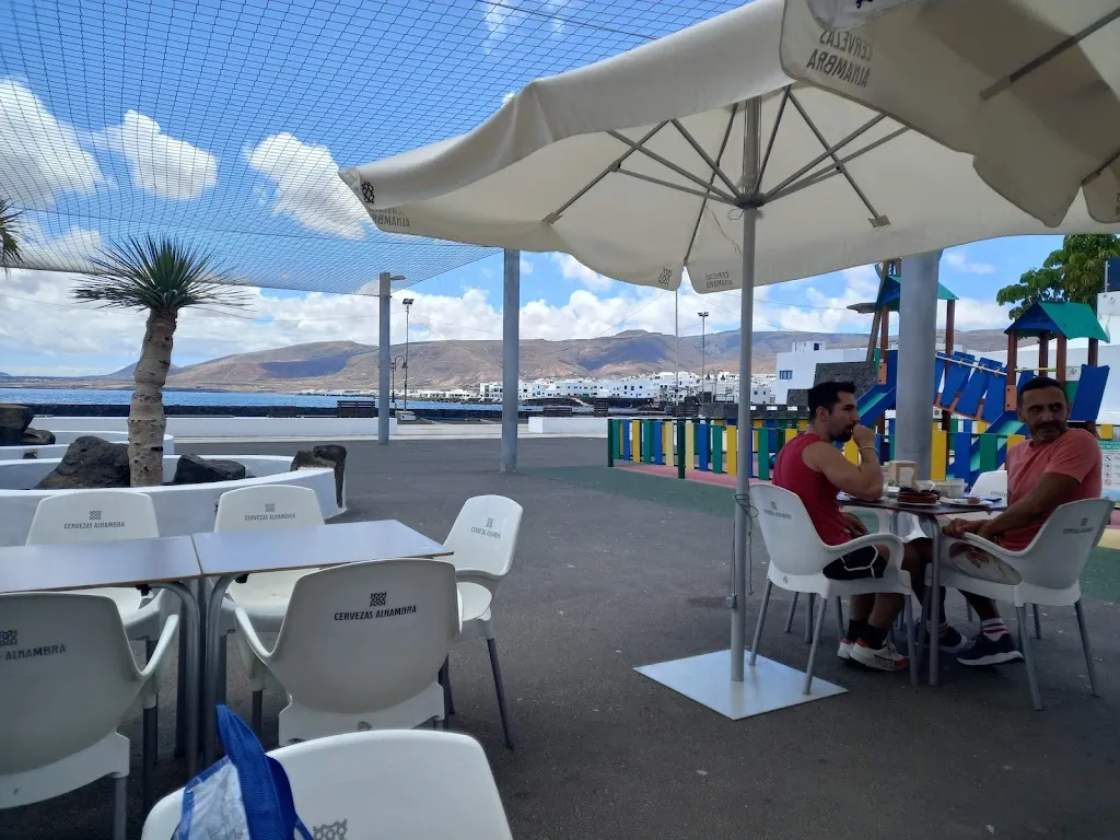 Restaurante Ctro. Socio Cultural El Marinero restaurant in Punta de Mujeres