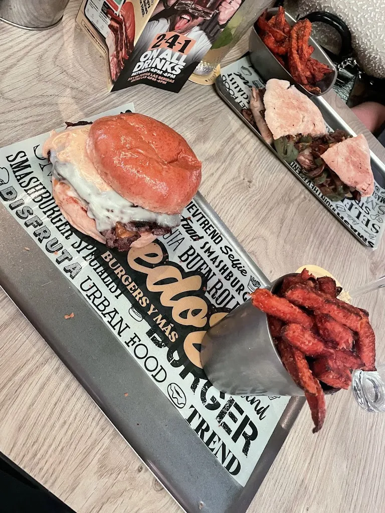 Simon Cigler_Dedos Playa de las Américas | Urban Diner - Smashburger_Playa de las Américas_review