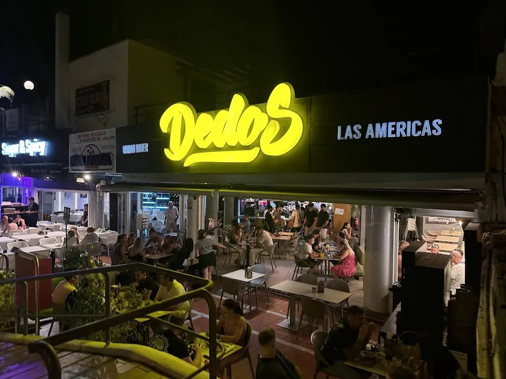 Dedos Playa de las Américas | Urban Diner - Smashburger_Playa de las Américas_slider_image_3