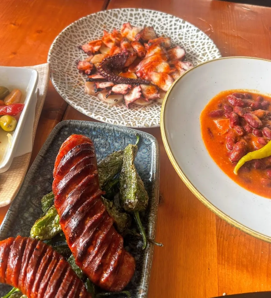 Tom Menzie_Taberna Tío Martín_Playa de las Américas_review