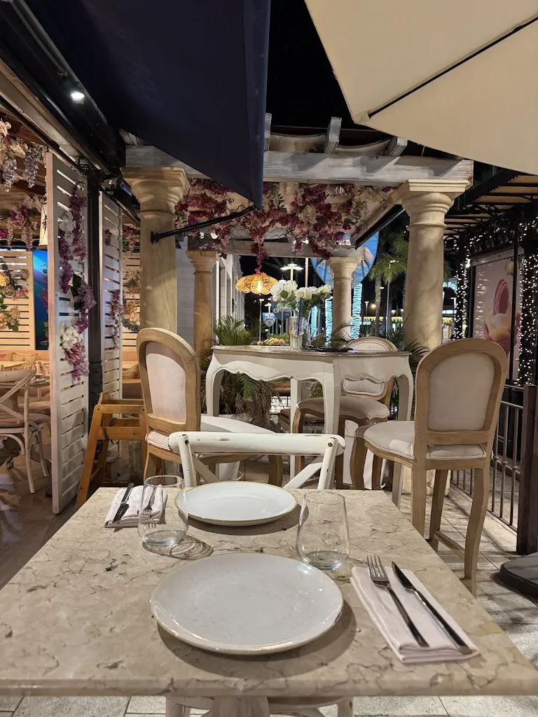 Fiore Tenerife_Playa de las Américas_slider_image_3