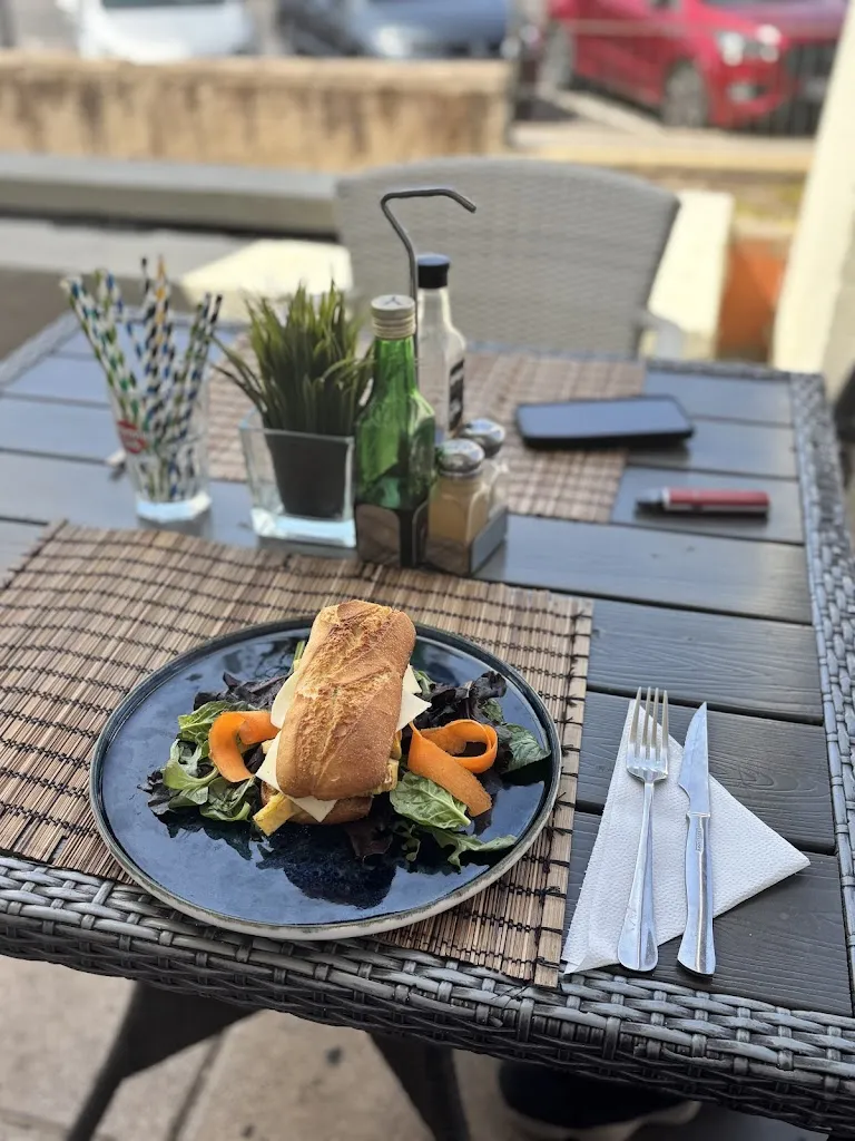 Federico D'Anna_The Cheeky Turtle_Playa de las Américas_review