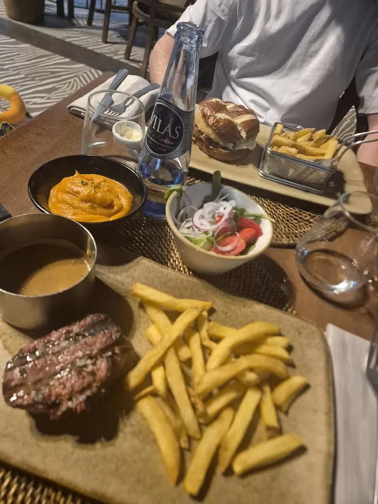 Kayleigh Purfield_Savage Tenerife_Playa de las Américas_review