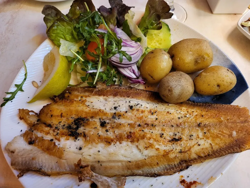 Cofradia Las Américas restaurant in Playa de las Américas