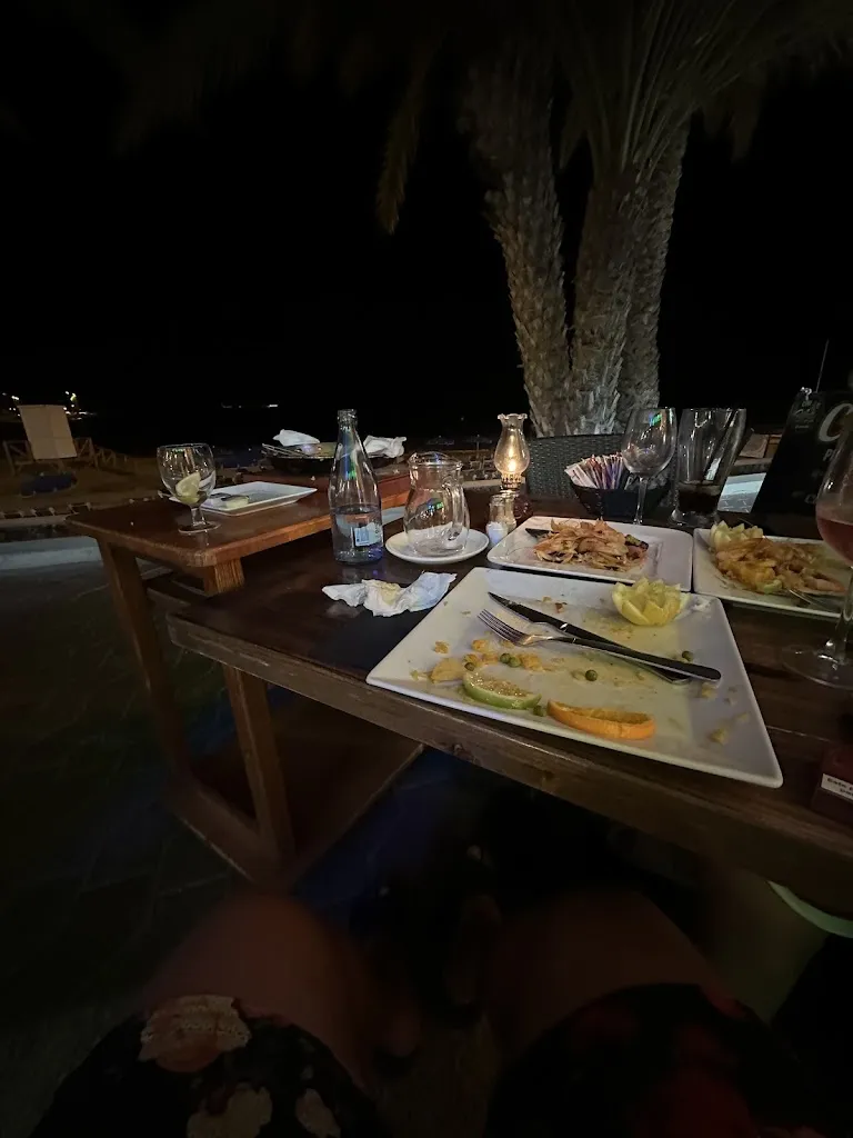 Alexandru Ioanitescu_Restaurant Robinson_Playa de las Américas_review