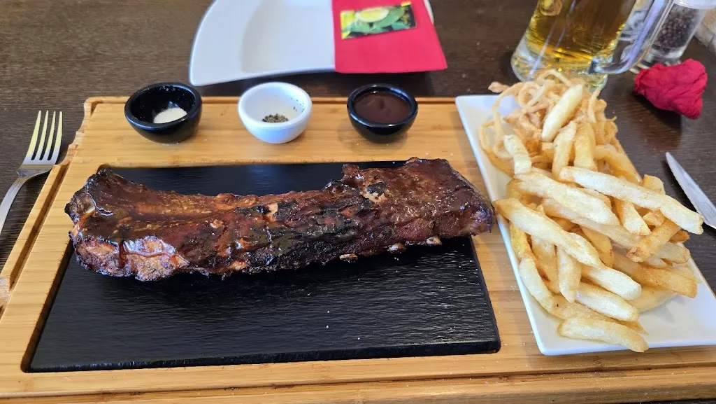 STEVEN MARCHANT_Vegas Grill_Playa de las Américas_review