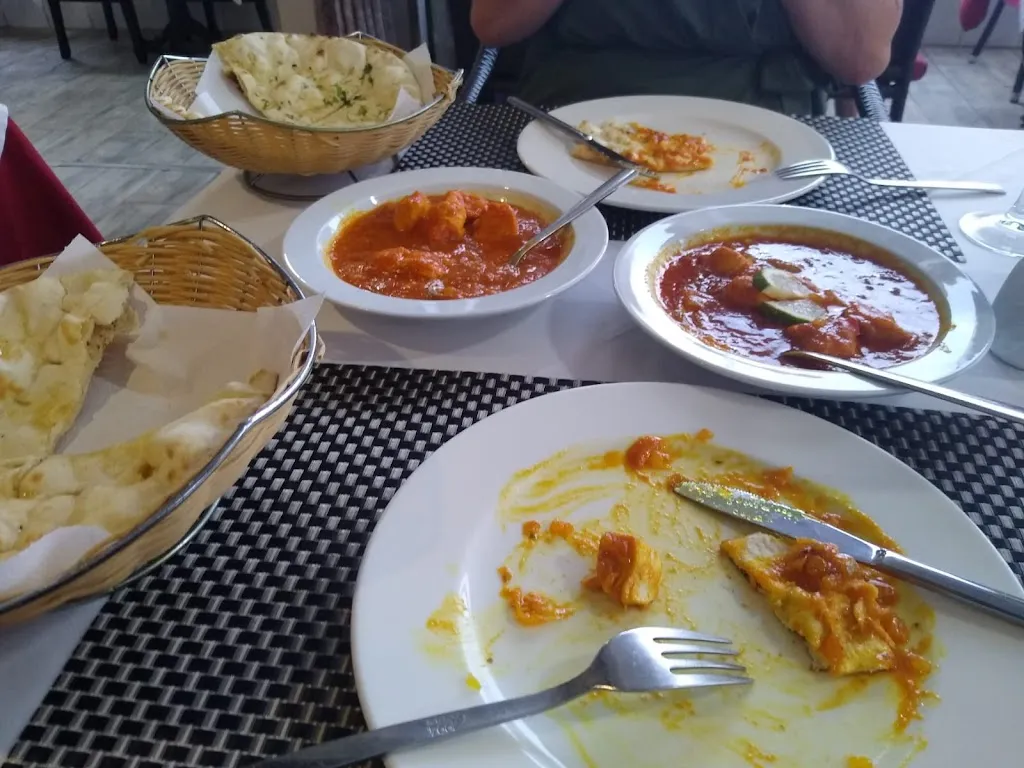 Caroline Williams_Star of India_Playa de las Américas_review