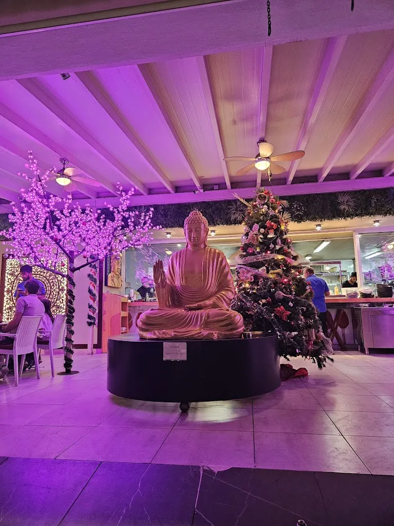 Lisa Harding_The Four Seasons - Oriental Restaurant_Playa de las Américas_review