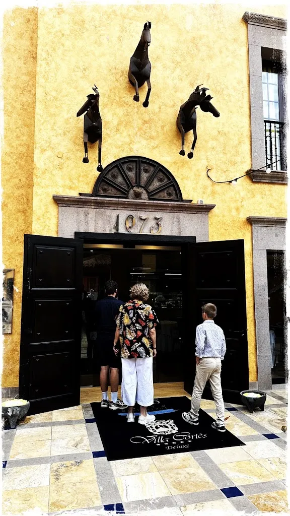 Asgeir Drugli_Taste 1973 Restaurant_Playa de las Américas_review