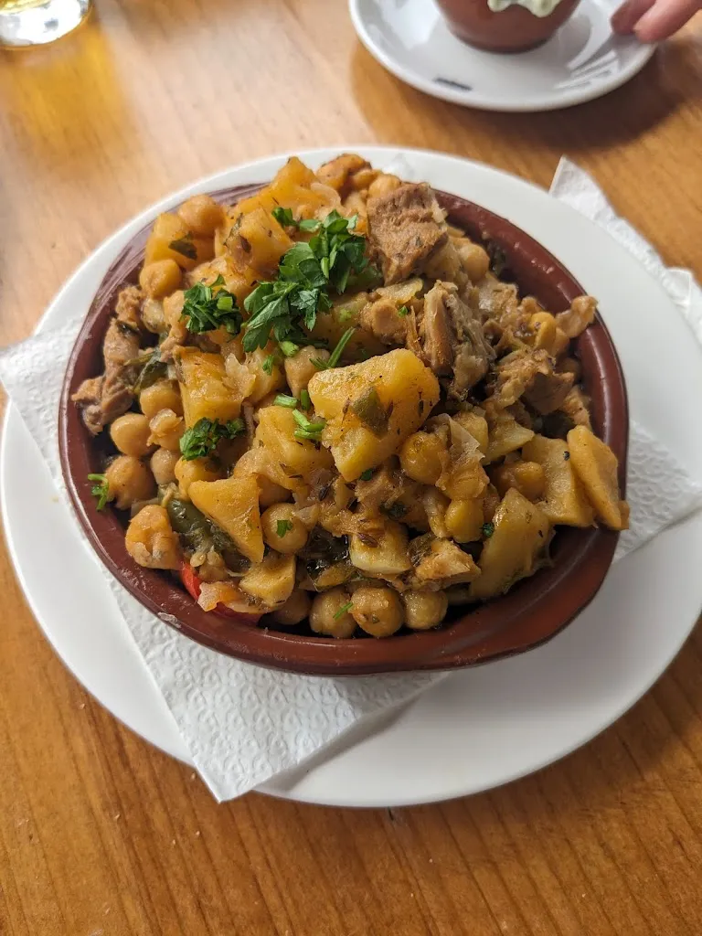 Paul Miller_El guata grill_Santa Lucía_review