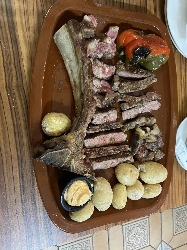 Filip Vojtíšek_El guata grill_Santa Lucía_review