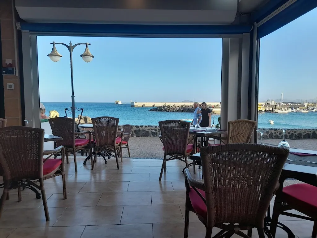 Mrs J_La Katedral_Playa Blanca_review
