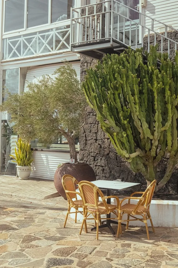 La Casa Roja restaurant in Playa Blanca