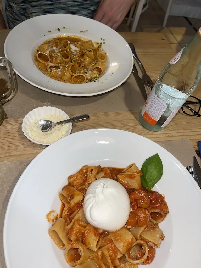 Emily Miller_Avenida 55_Playa Blanca_avis