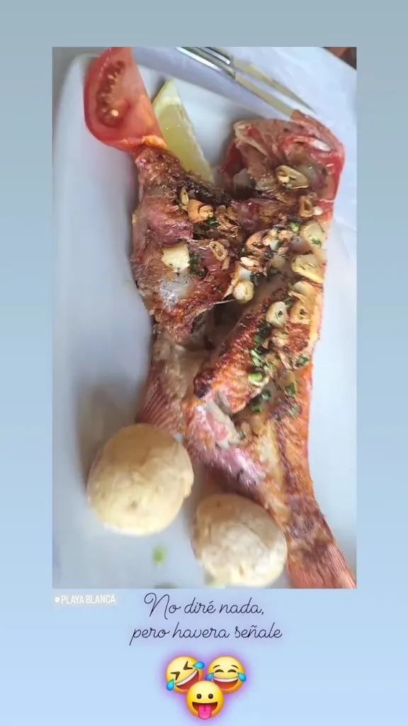 Restaurante Los Hervideros_Playa Blanca_slider_image_2