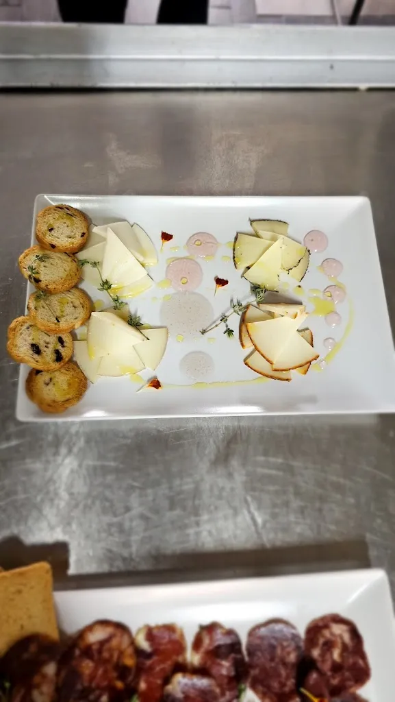 Restaurante Almacén De La Sal_Playa Blanca_slider_image_3