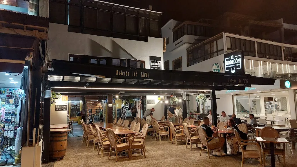 El Bodegón Las Tapas_Playa Blanca_slider_image_3