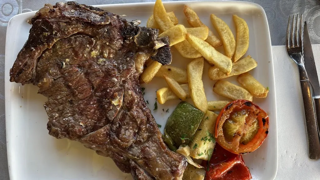 Ben Levy_Restaurante Grill Volcan De Timanfaya_Playa Blanca_review