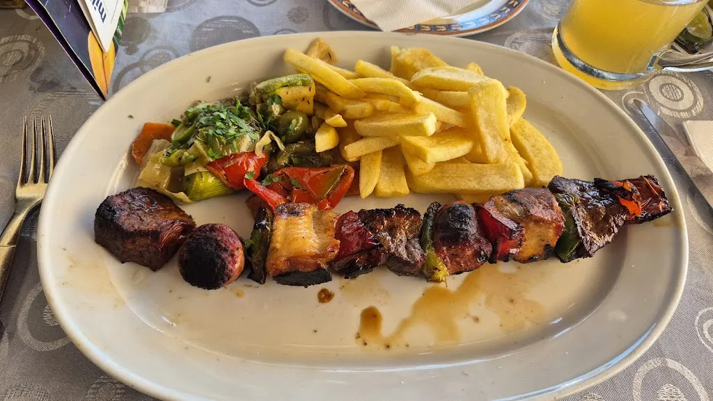 Restaurante Grill Volcan De Timanfaya_Playa Blanca_slider_image_3