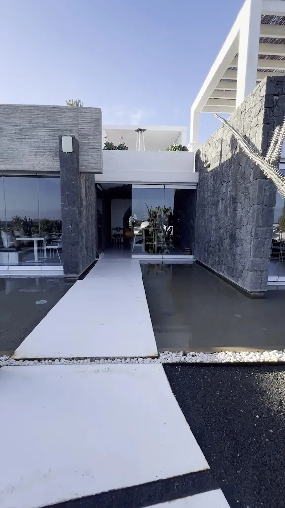 ludovic sanchez_Kamezí Restaurant_Playa Blanca_recensione