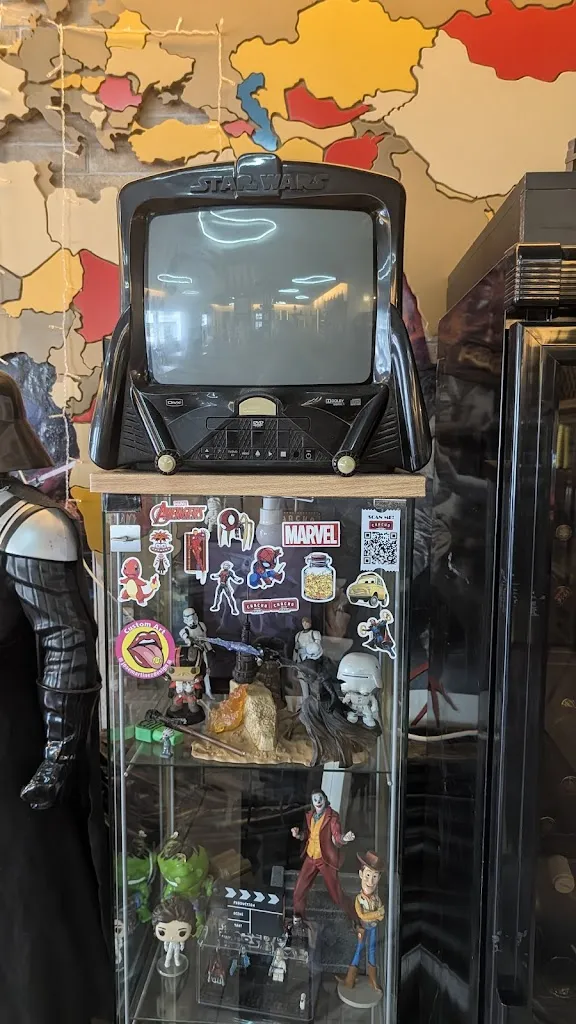 Carl Whittaker_CHACHO FRESH BURGER Playa Blanca_Playa Blanca_review