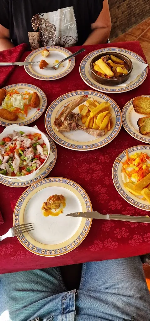 Menu_Restaurante Típico Español_Playa Blanca_image_7