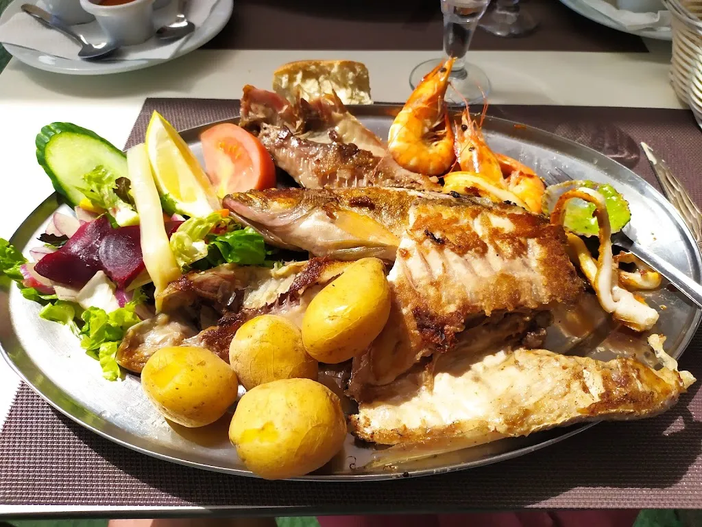 Menu_Cofradía de Pescadores Restaurante_Playa Blanca_image_6