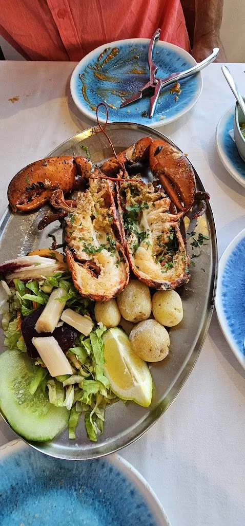 Kate Halligan_Cofradía de Pescadores Restaurante_Playa Blanca_review