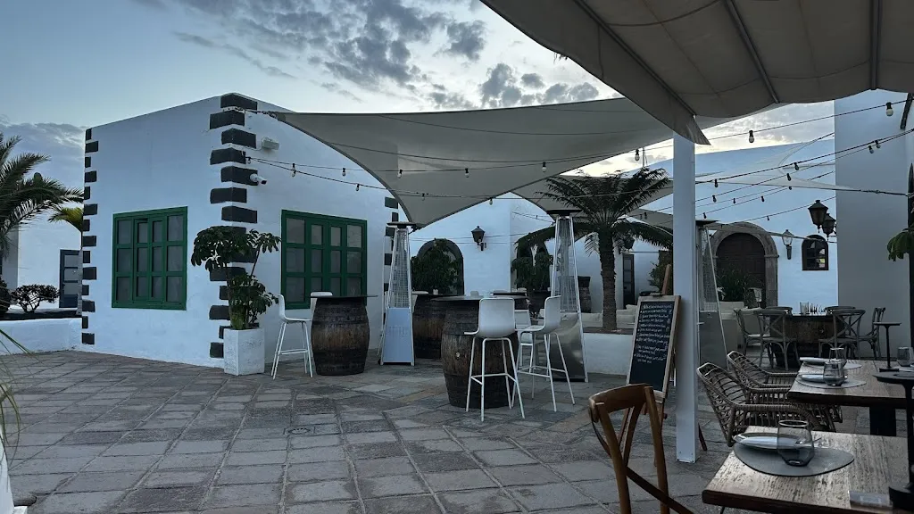 Sára Szalai_Primario Gastrobar_Playa Blanca_review