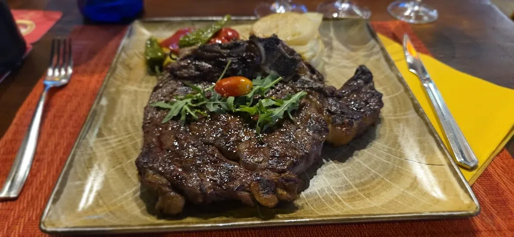 richard funnell_My Kitchen by Julius_Puerto del Carmen_review