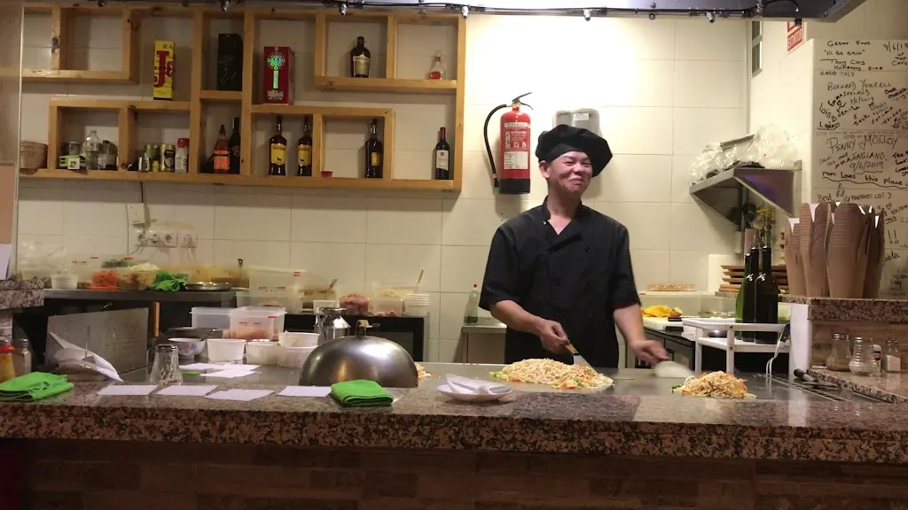 Restaurante Go Chow Mein Asian Street Food_Puerto del Carmen_slider_image_2