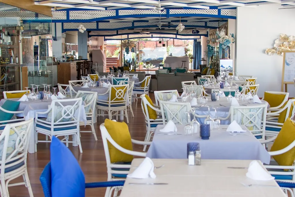 Cafe La Ola restaurant in Puerto del Carmen