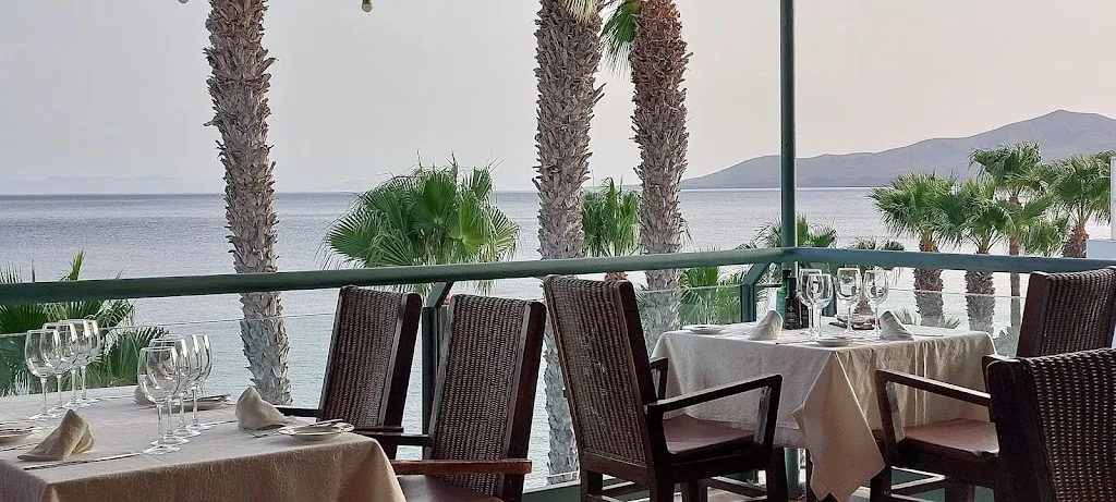 Restaurante El Cangrejo Rojo restaurant in Puerto del Carmen