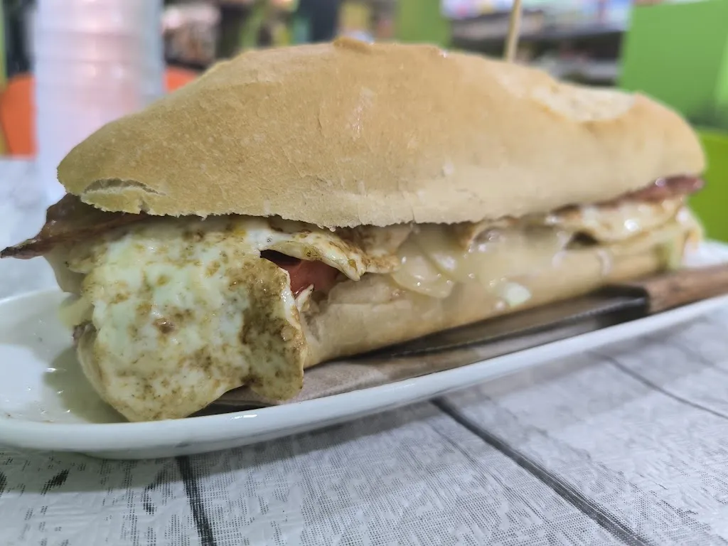 Alvaro Gonzalez T._BAR EL 10_Gata de Gorgos_review