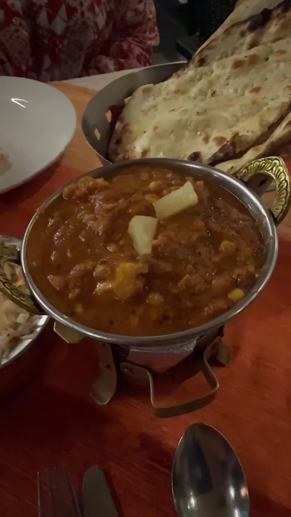 Dans Eye View_Indian Aroma_Puerto del Carmen_recensione