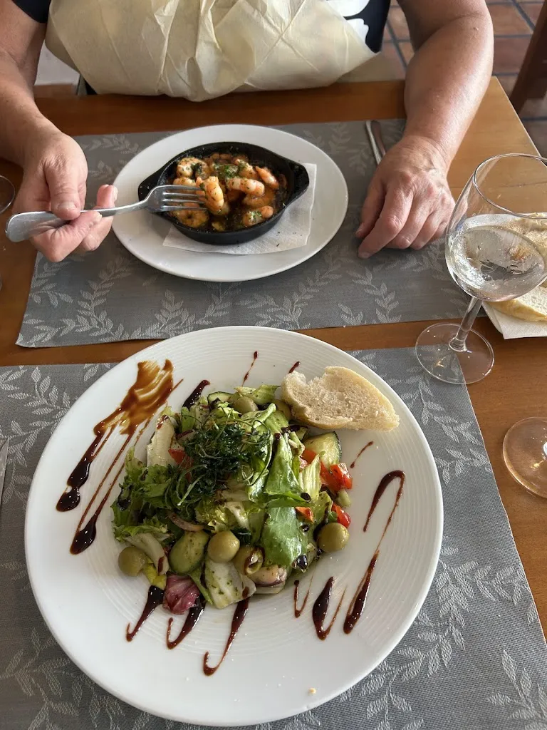 Jessica Horne_El PoLaco_Puerto del Carmen_review