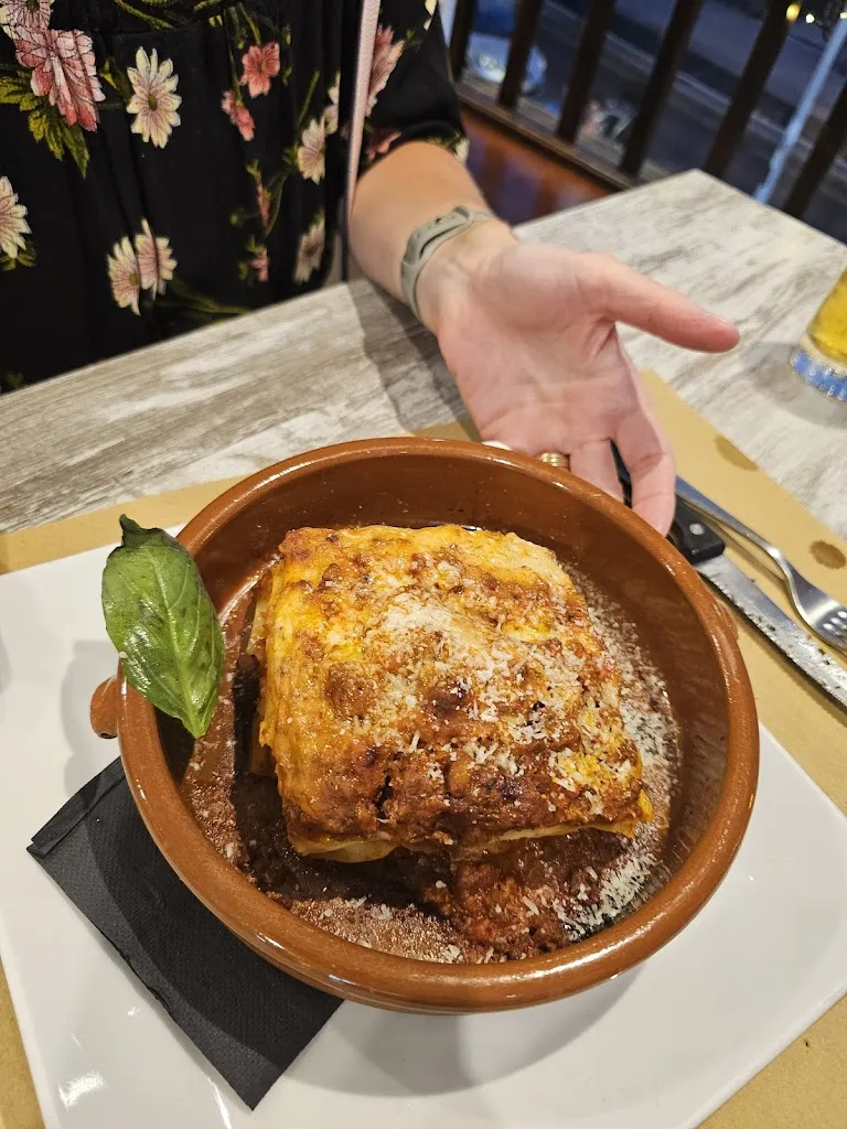 Steven Welsh_La Lanterna_Puerto del Carmen_review