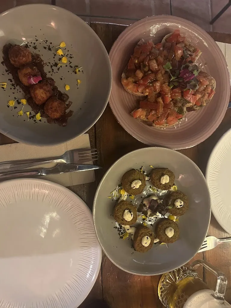 Erika Noleppi_Bodega Santa Barbara_Teguise_review