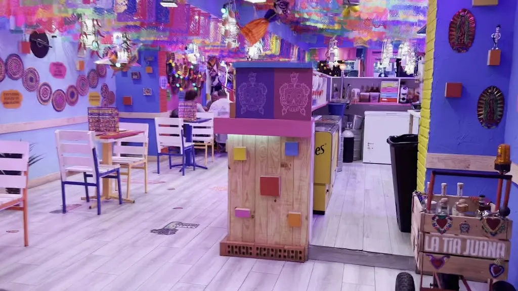 Pavel Bodiš_La Tia Juana Madrid-Atocha🇲🇽🌮🌶🌯_Tías_review