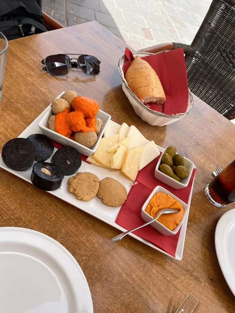 Tasca Bar La Dorotea_Tejeda_slider_image_3