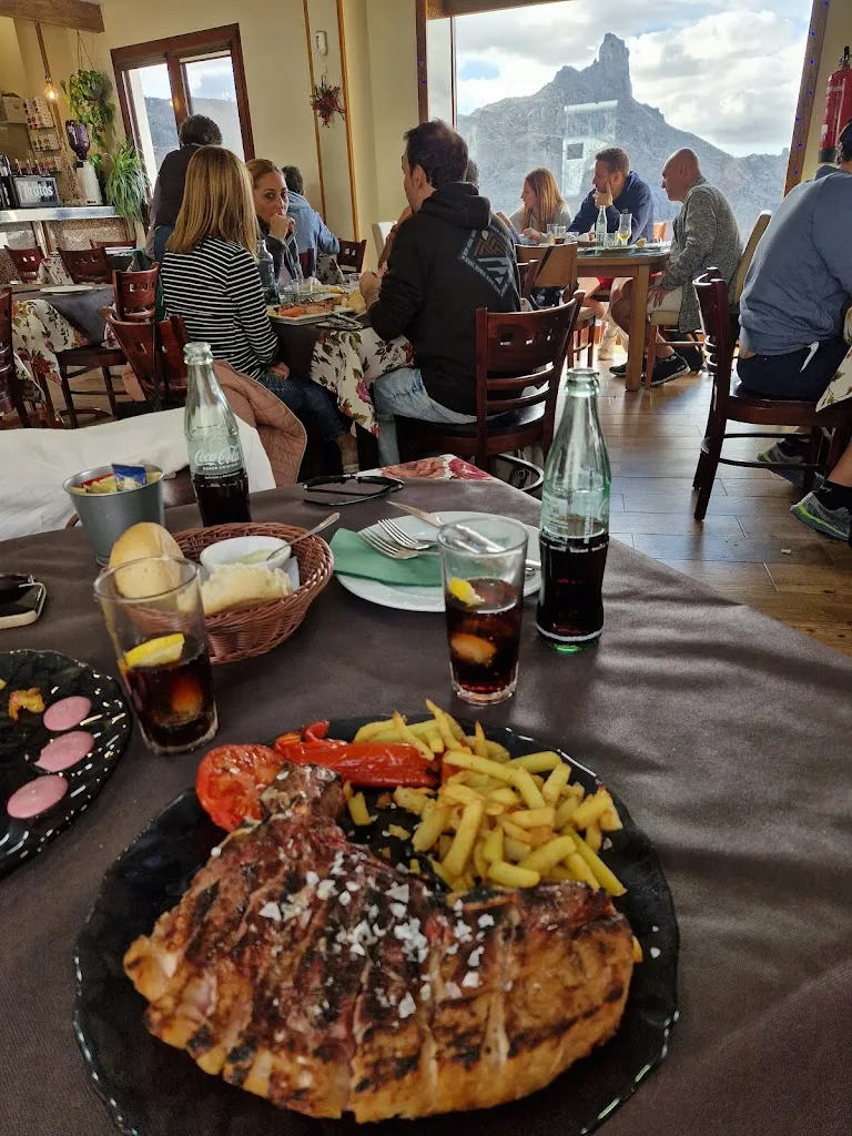 Margus Mölder_Restaurante Asador Grill El Almendro_Tejeda_recensione